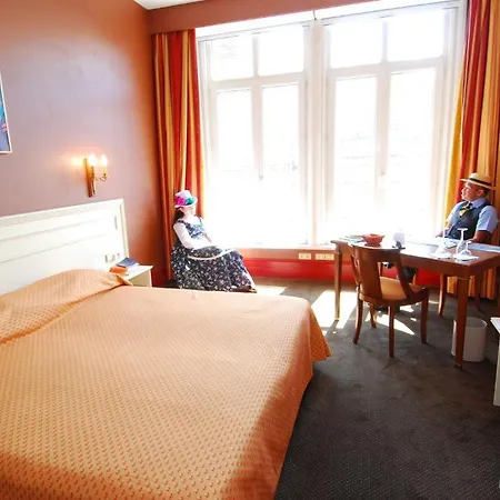Ermitage Bouquet 3* Rouen